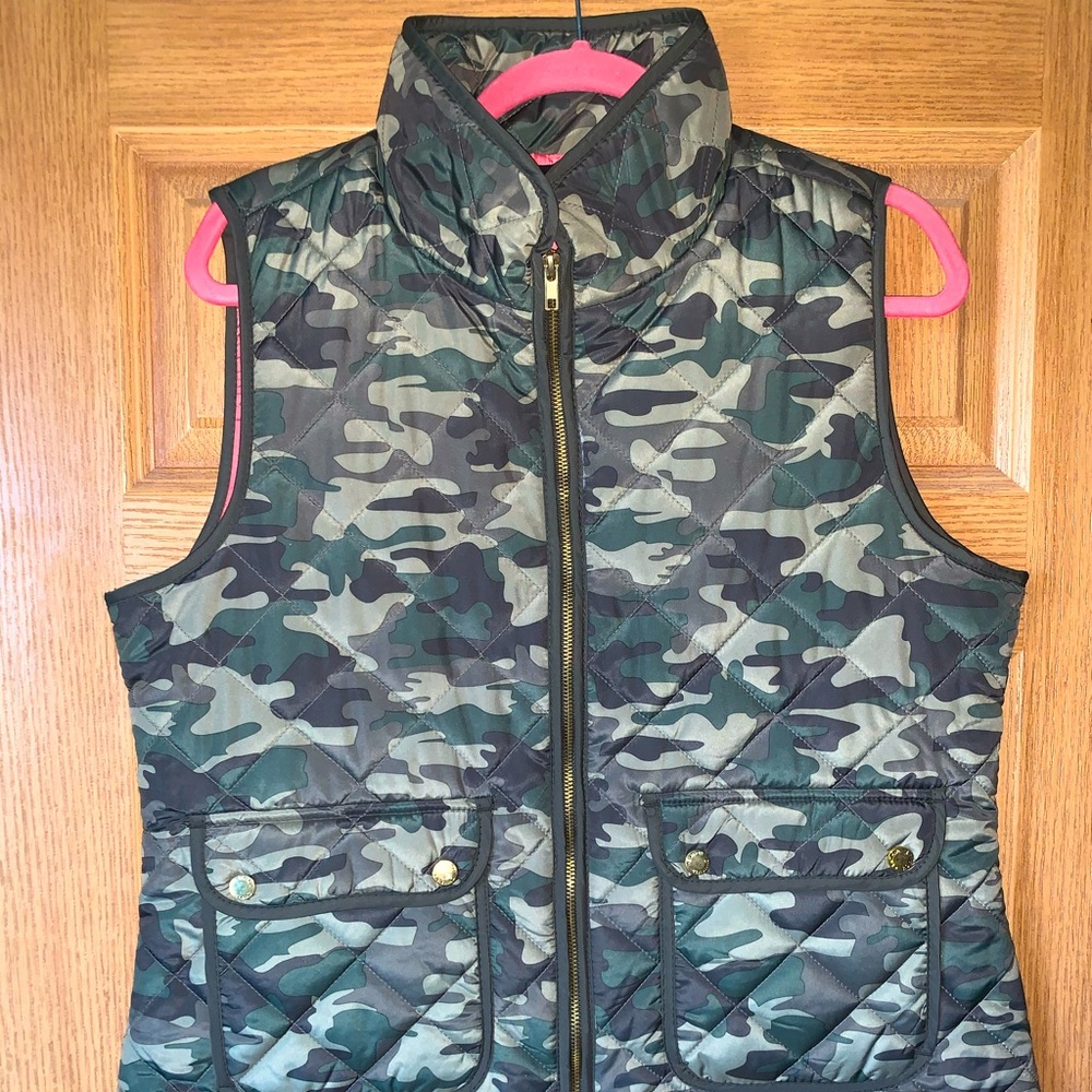 Camo Puffer Vest